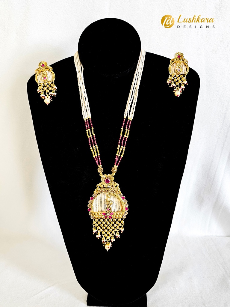 Lushkara Gold Pote Red Long Necklace Set