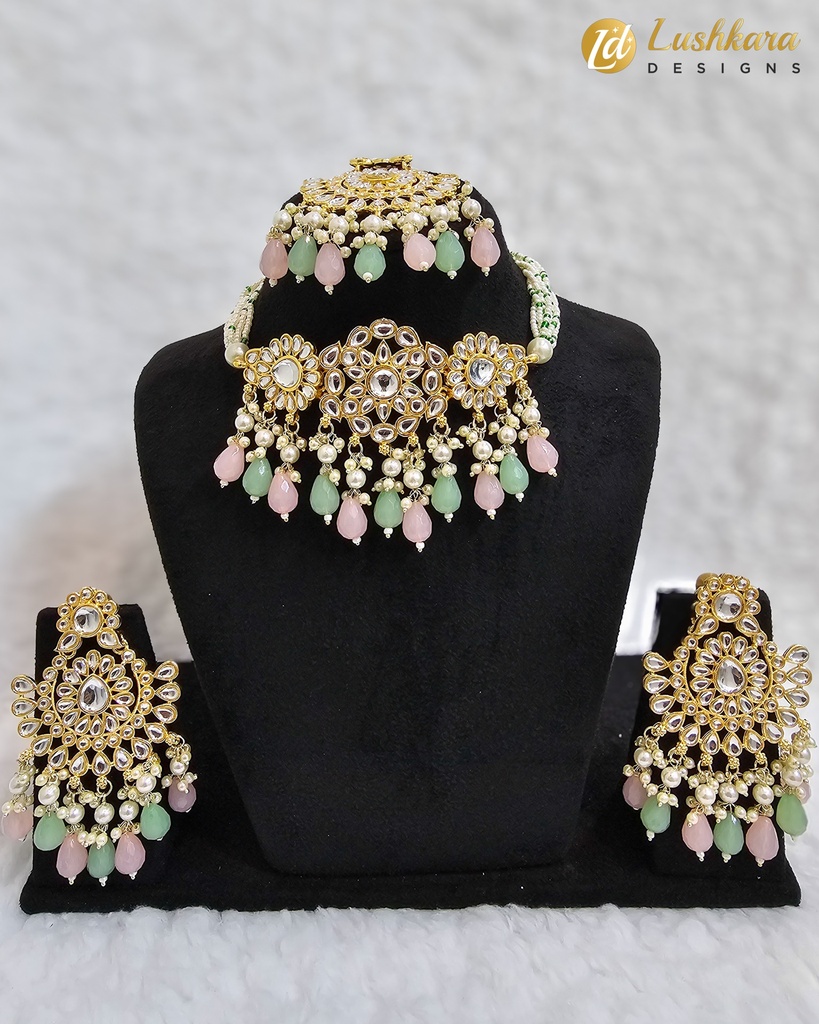 Lushkara Pastel Elegance Kundan Choker Set