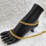 Lushkara Elegant Golden Bead Anklets