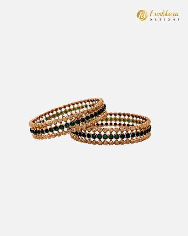 Lushkara Gold Beaded Bandle Green Stone in the Middle Bangle - Image 3