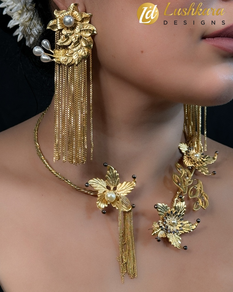 Lushkara Golden Blossom Neckset: Floral Luxury