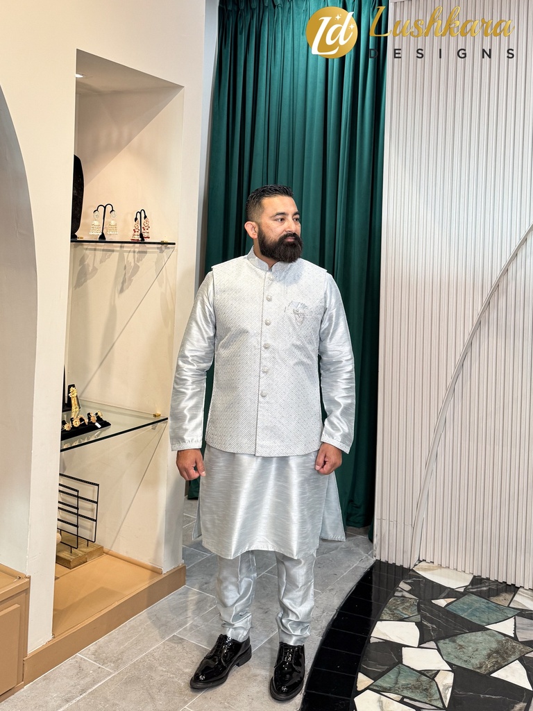 Lushkara Men’s Silver Sherwani: Regal Sophistication