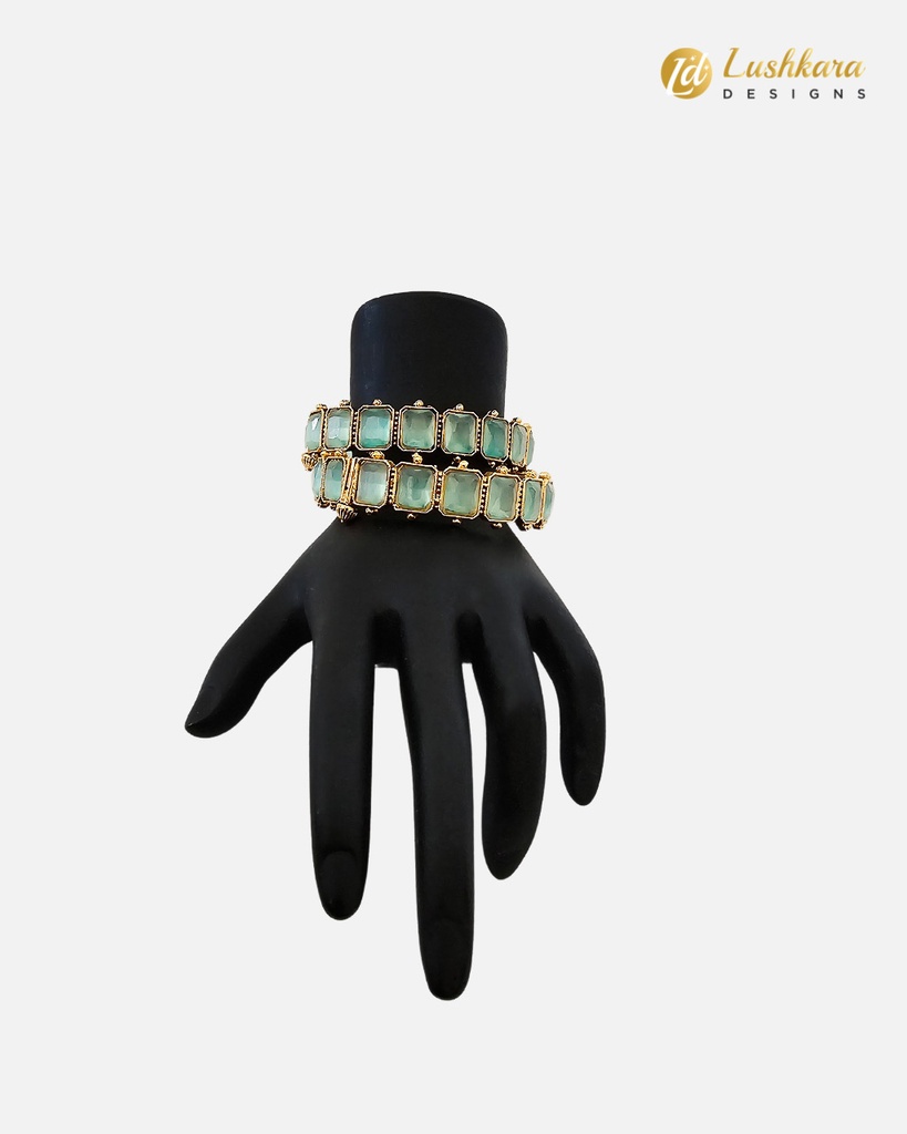 Lushkara Openable Bangle With Square Stone