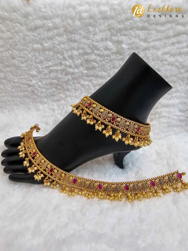 Lushkara Ornate Gold and Ruby Anklets