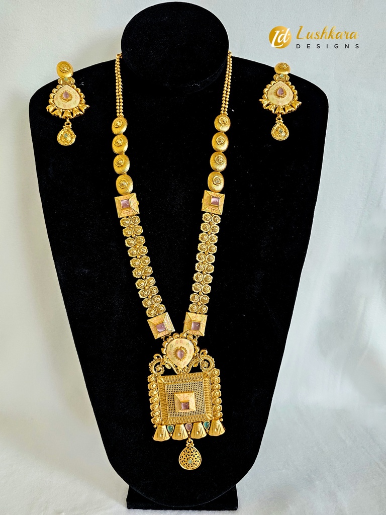 Lushkara Pink Long Necklace Set