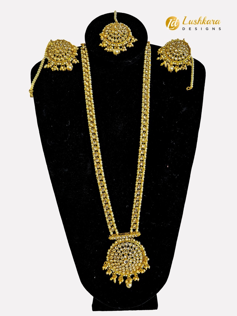 Lushkara White Polki Pearl Necklace with Mangtika