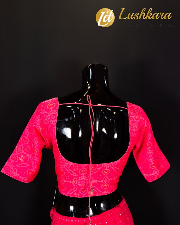 Vibrant Pink Ikat Blouse with Gold Detailing - Image 3