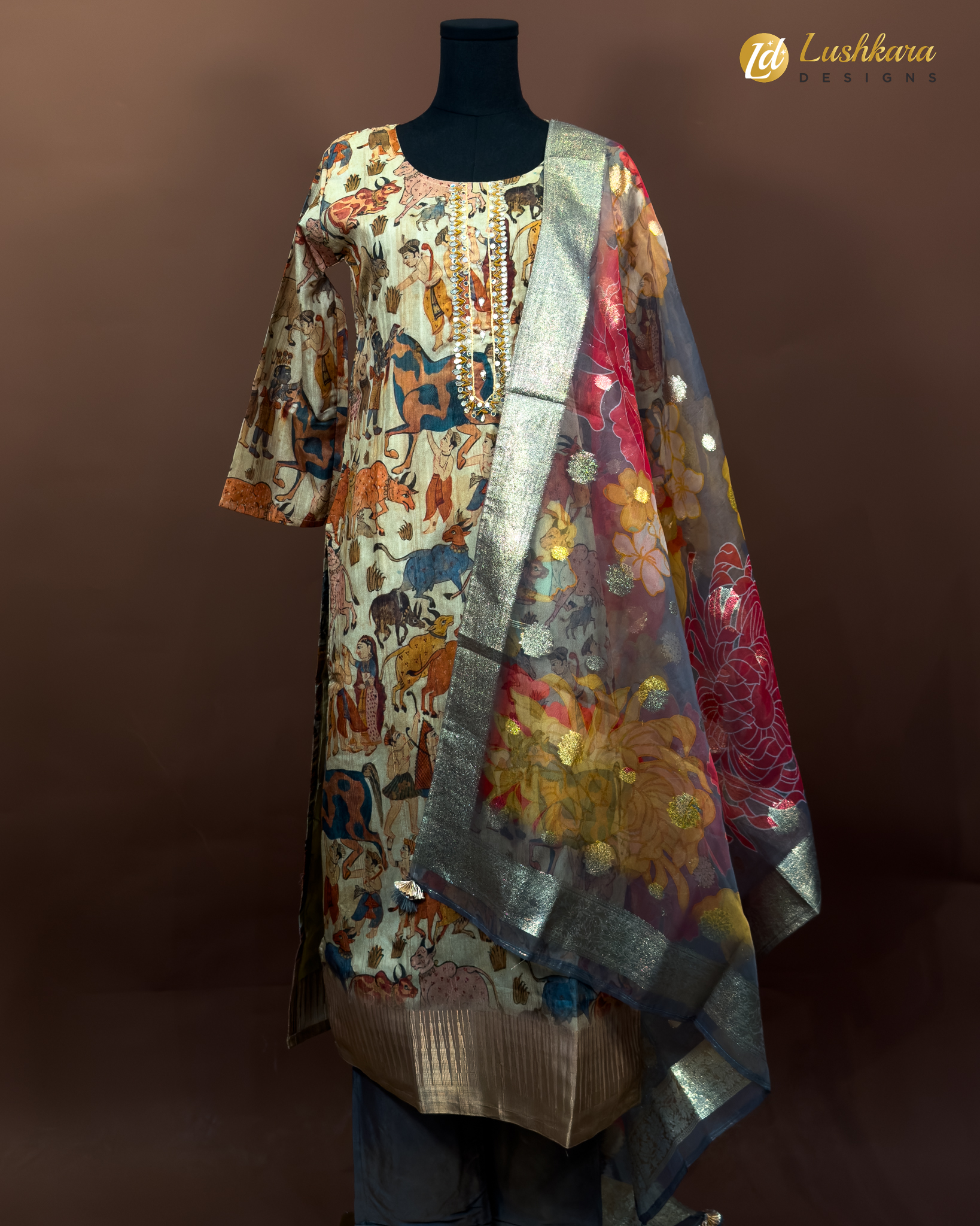 Lushkara Vintage Art Printed Suit Set
