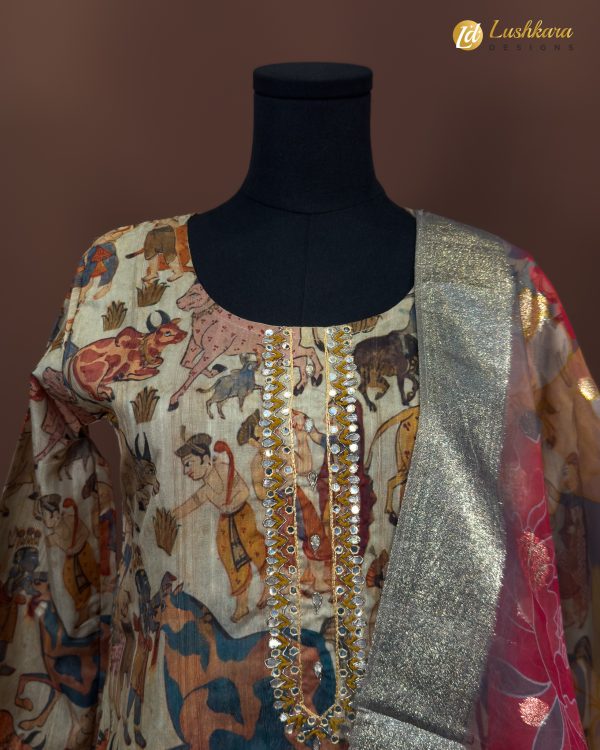 Lushkara Vintage Art Printed Suit Set - Image 2