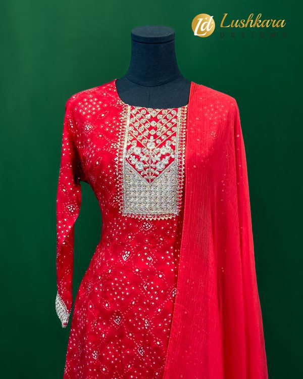 Lushkara Elegant Red Georgette Salwar Kameez Set - Image 2