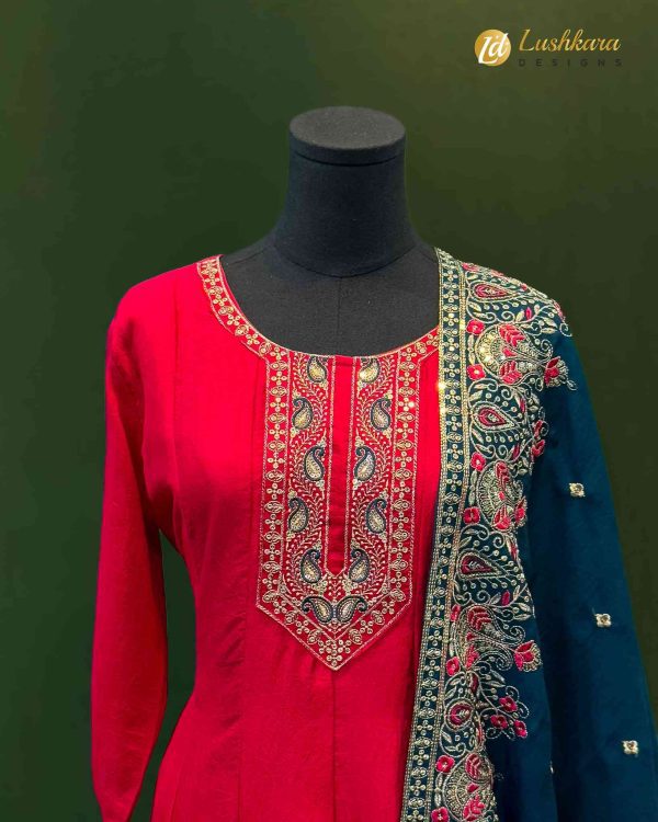 Lushkara Maroon Embroidered Anarkali Set - Image 2